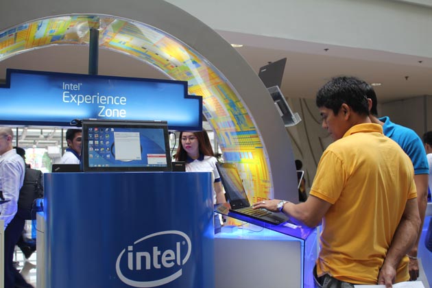 3---The-Intel-Experience-Zone-showcases-a-wide-range-of-devices-and-form-factors-powered-by-Intel