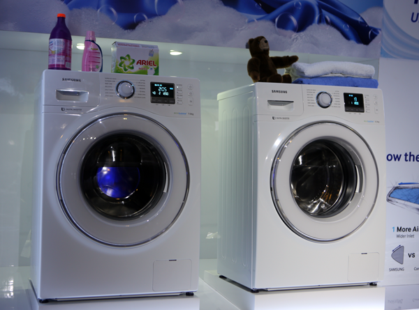 Ideal for Philippine environment, the new Samsung Washing Machine operates using cold water instead of hot water