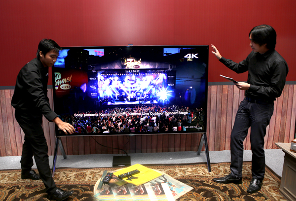 Size does matter for enjoyment of 4K technology as demonstrated by this Sony Bravia 4K TV which measures at 85 inches.